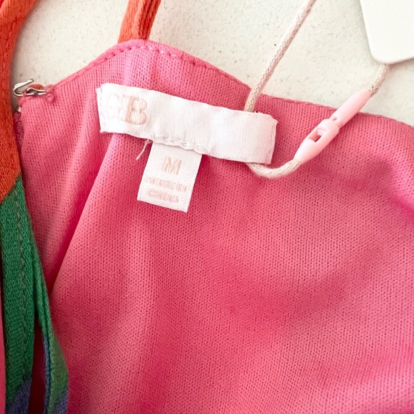 NWT Gianni Bini Rainbow Stripe Romper Medium Tie Waist V Neck Festival - Picture 3 of 8